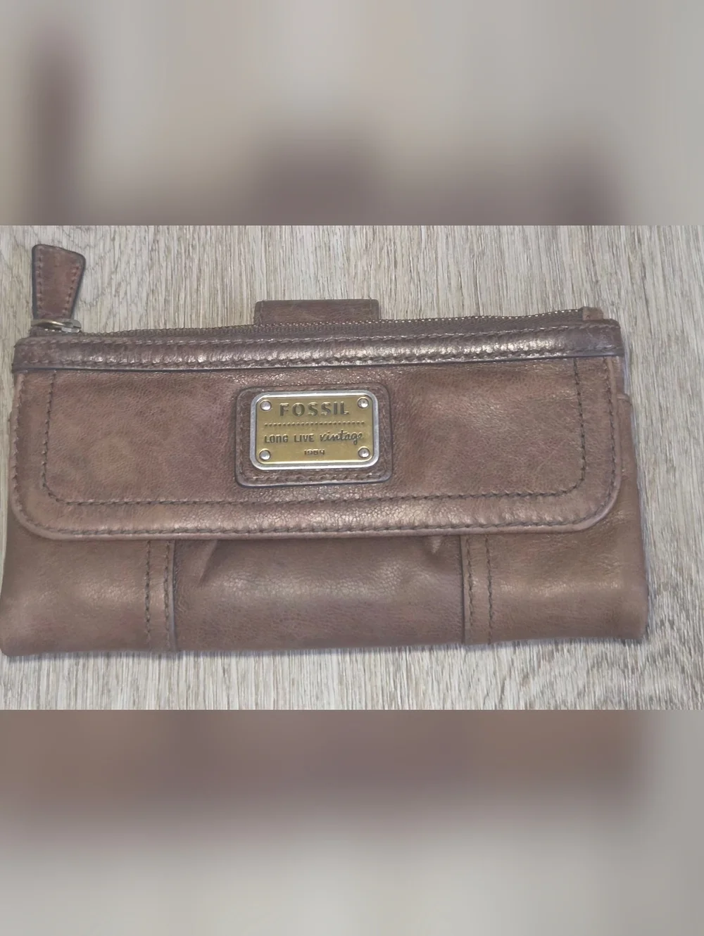 Fossil Long Live Vintage 1954 Leather Organizer Emory Clutch Wallet Dark Brown